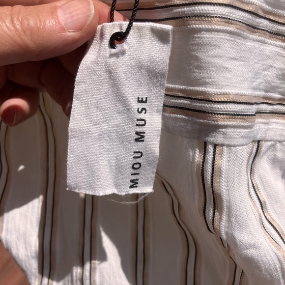 NWT Miou Muse wrap Shorts romper one piece  with front skirt size Small - Picture 7 of 12